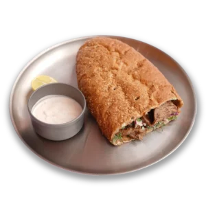 ساندویچ سالاد فیله گوساله
